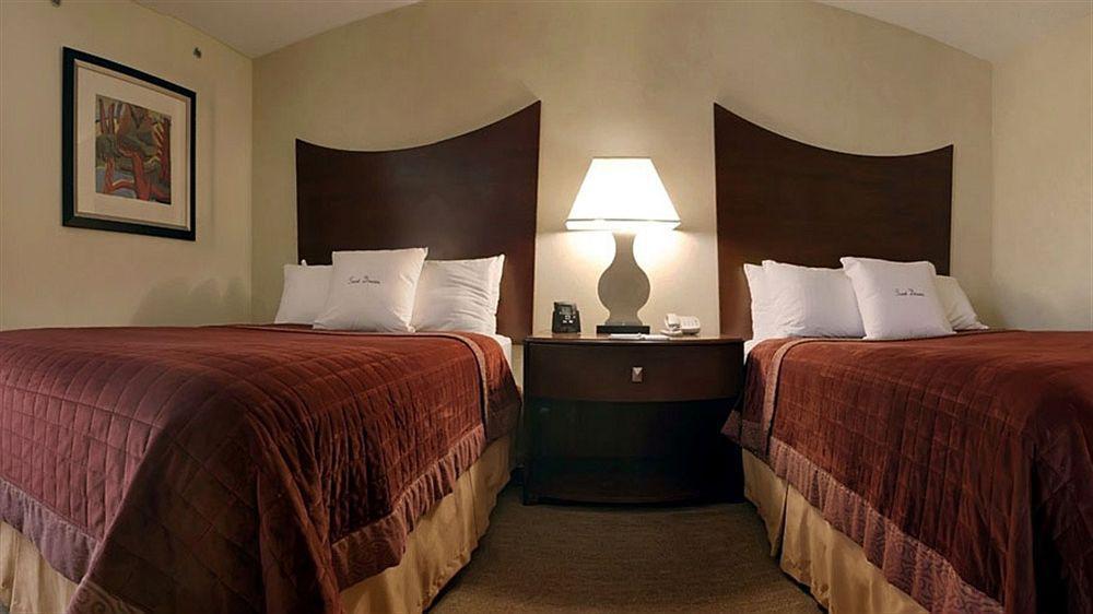 Doubletree By Hilton Johnson City Buitenkant foto