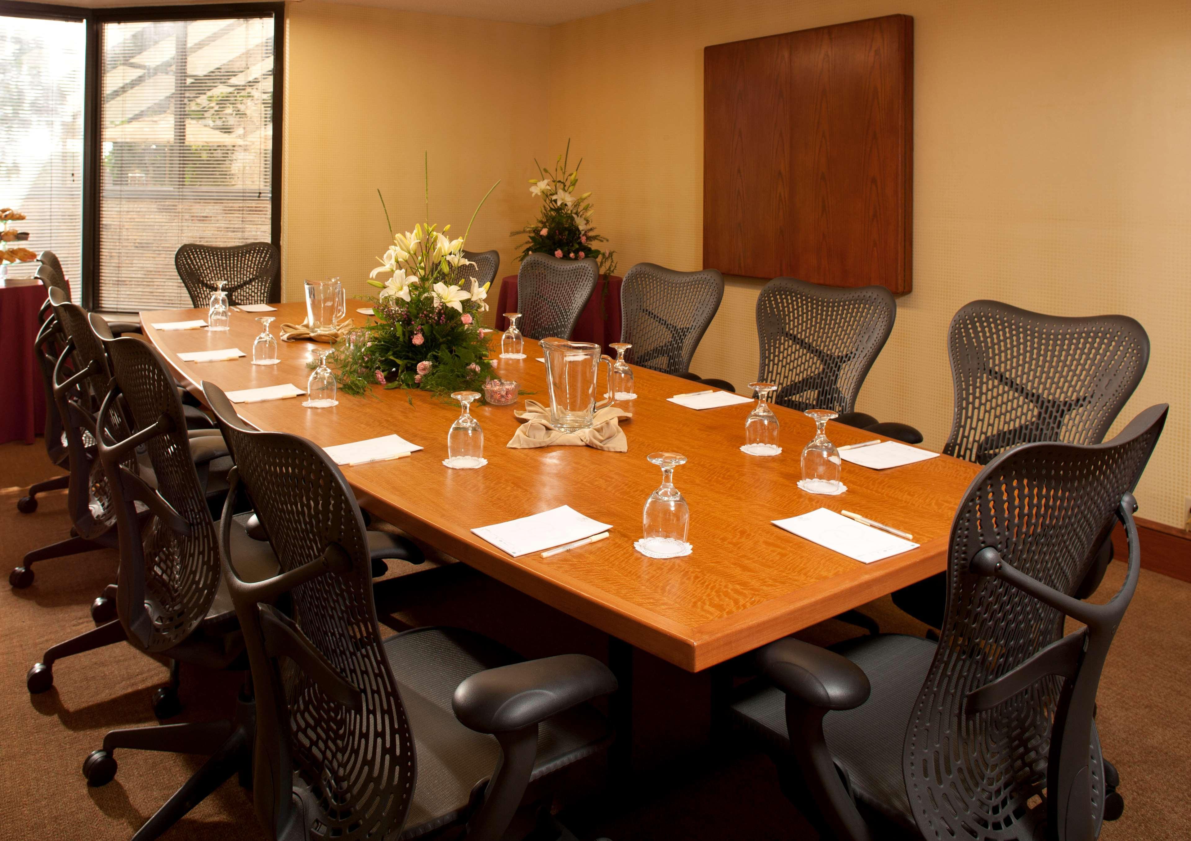 Doubletree By Hilton Johnson City Buitenkant foto