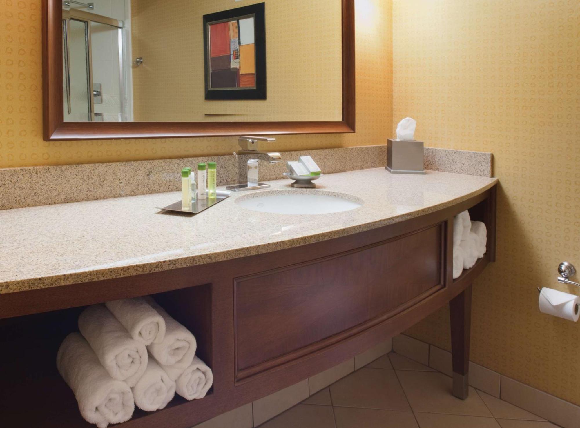 Doubletree By Hilton Johnson City Buitenkant foto