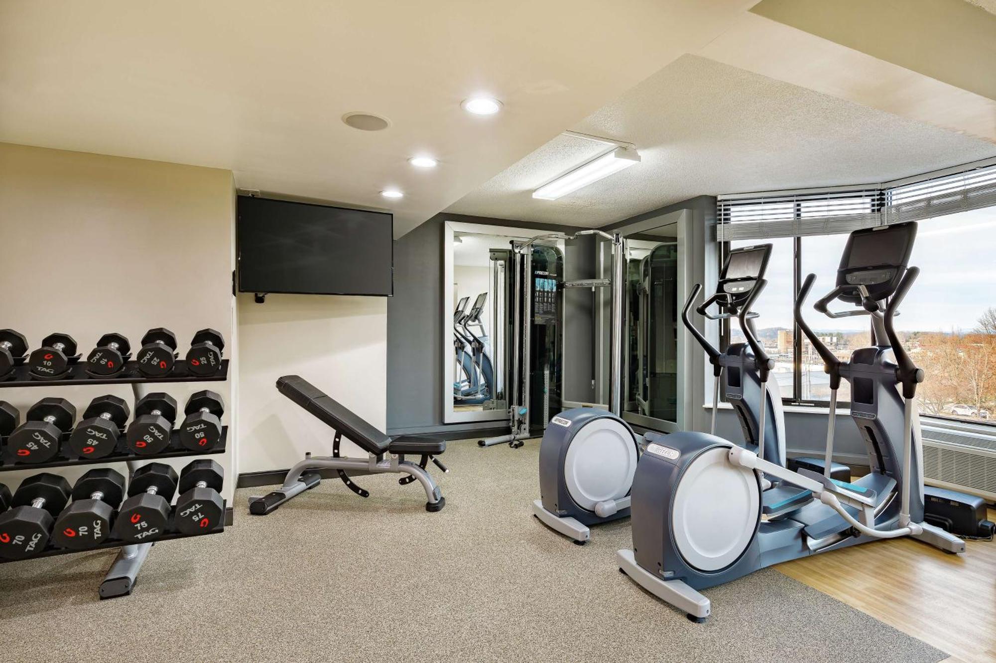 Doubletree By Hilton Johnson City Buitenkant foto