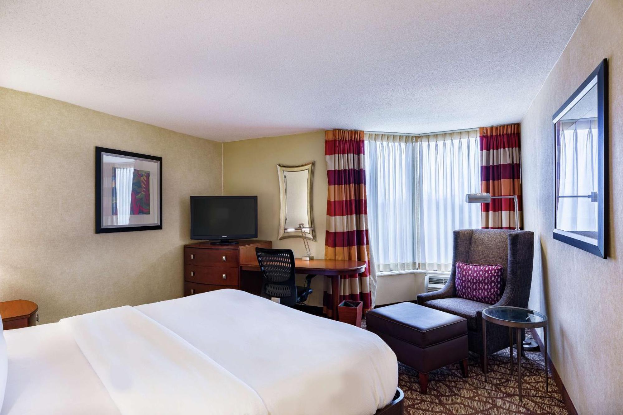 Doubletree By Hilton Johnson City Buitenkant foto