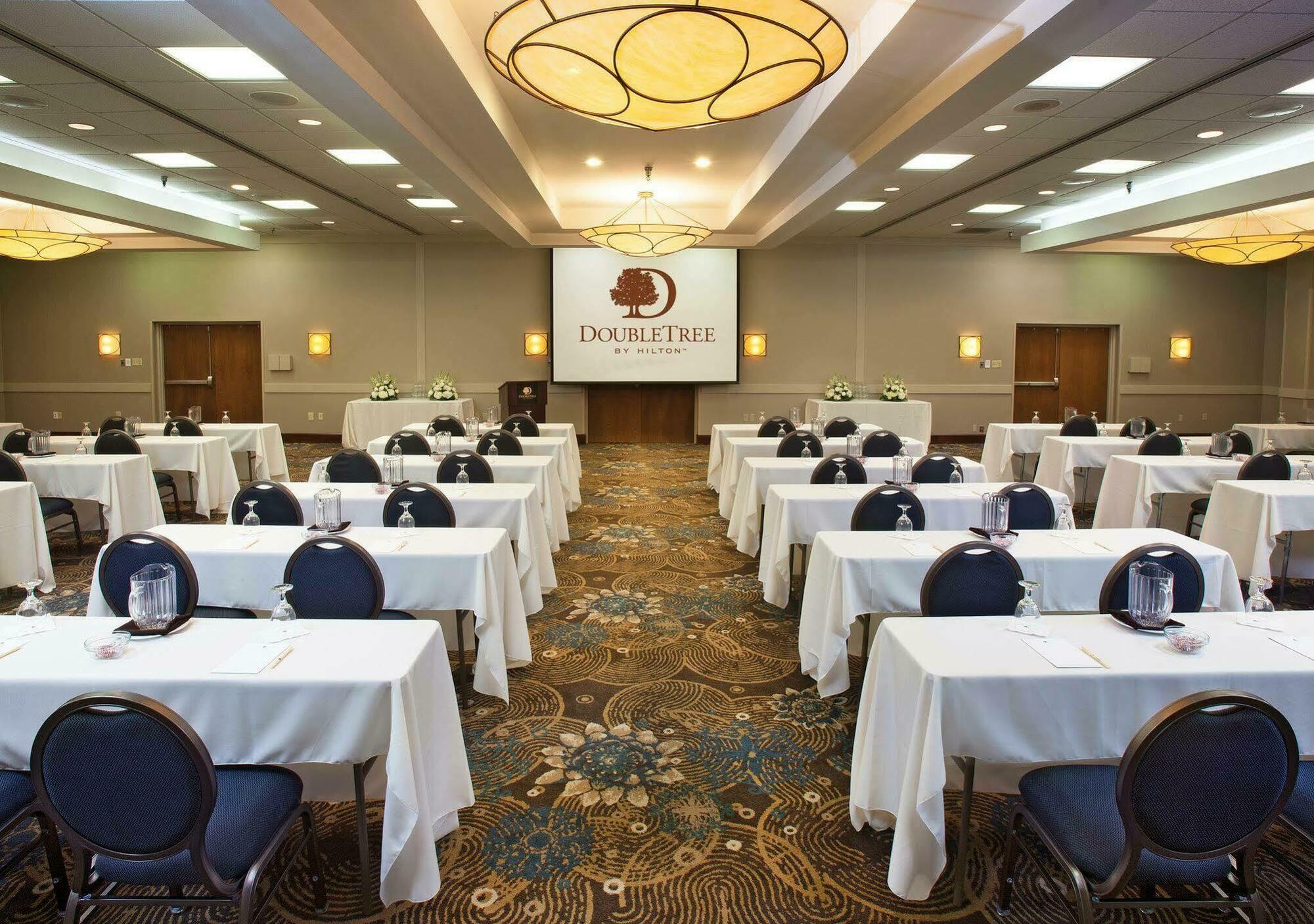 Doubletree By Hilton Johnson City Buitenkant foto